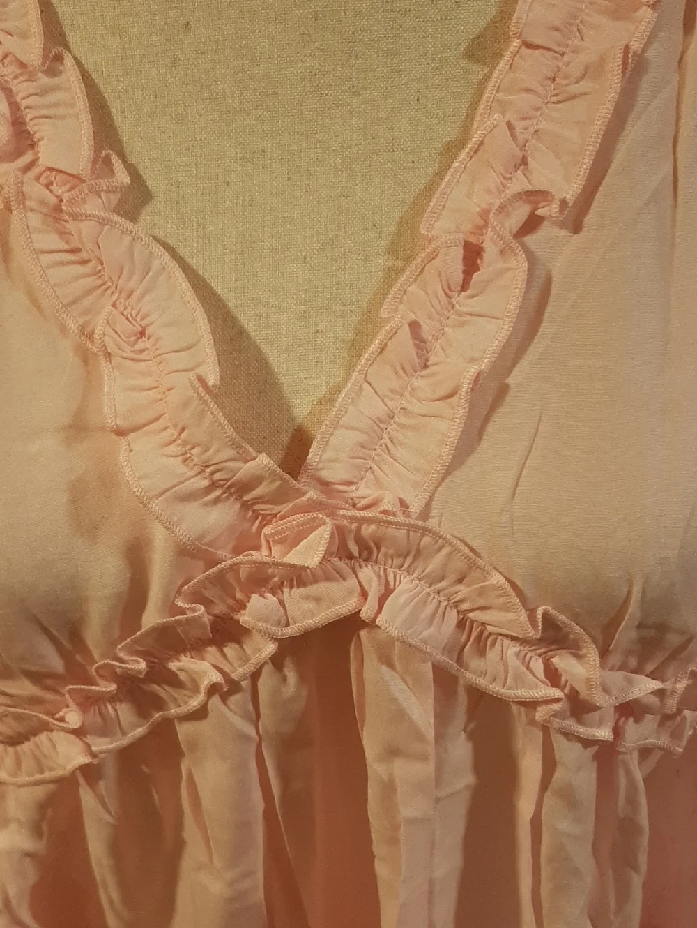 🥀🍋NWT BiBi Pink Ruffle Tiered/Flowy Tank Top (L)🥀 - Picture 2 of 7